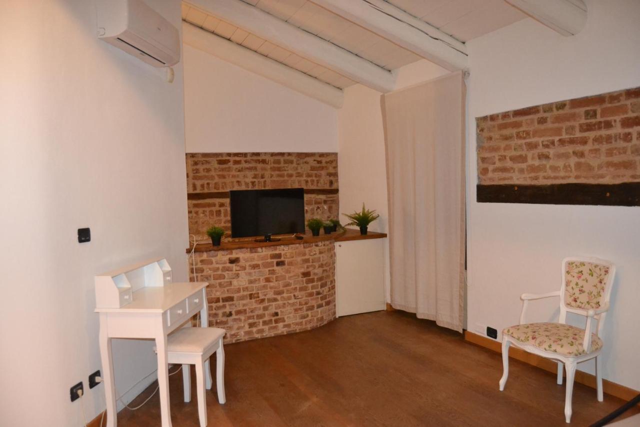Casa Chiara Apartment Chieri Bagian luar foto